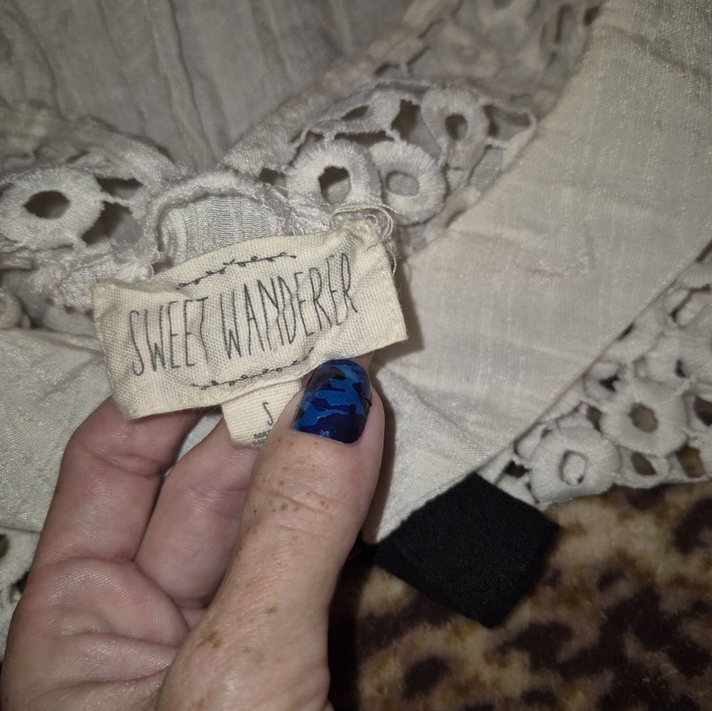 Women's Sleeveless Bow Top S - Picture 7 of 10